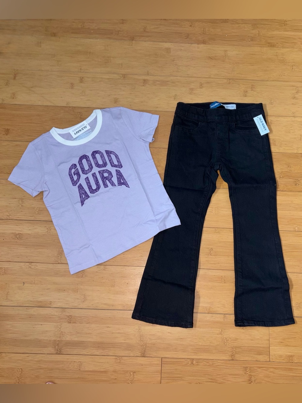 NWT Girl’s Size S 6-7 Outfit - “Good Aura” Tee Top & Black Jeans Pants Set